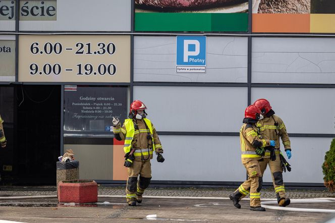 Policja szuka przyczyny pożaru