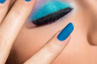 Odcienie niebieskiego będą hitem wiosenno-letnich paznokci