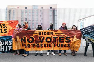 Wyborcy oczekują więcej od Bidena