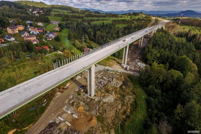 Budowa drogi ekspresowej S1, obejścia Węgierskiej Górki