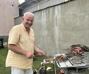 Jacek Protasiewicz wyprawił Darii urodziny. Grill z pralki to początek!