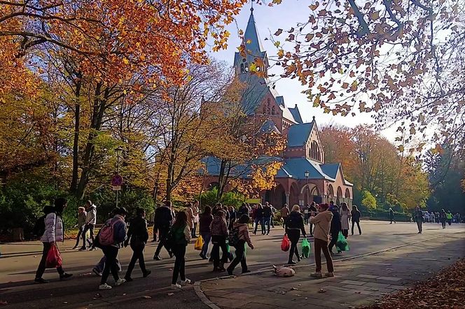 1 listopada na Cmentarzu Centralnym w Szczecinie