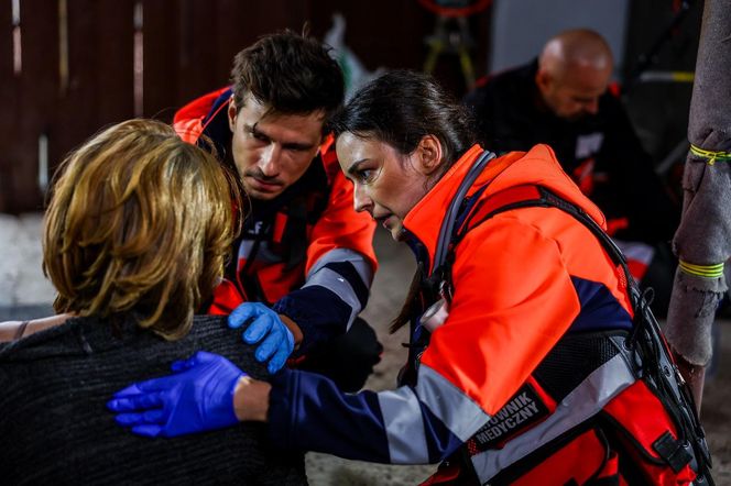 Szpital św. Anny, odcinek 3. Tomek (Piotr Nerlewski), Marta (Klaudia Koścista)