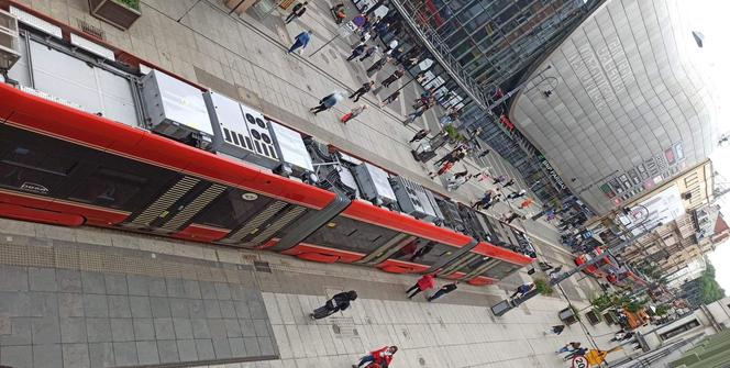 Centrum Katowic zablokowane. Tramwaje stanęły w korku