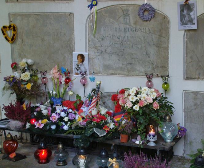 Grób Ireny Jarockiej jest okradany