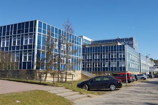 Przyczyna śmierci matki i dziecka podczas porodu w Lesznie na razie nieznana