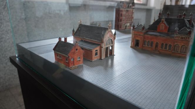 80-letnia makieta zdobi gdański dworzec. Tak wyglądał on przed wojną! 