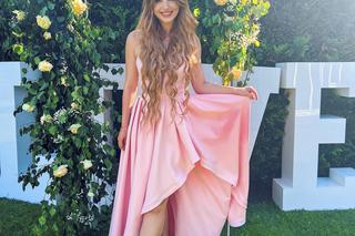 Kim jest Julia Żugaj? 23-latkę śledzą w sieci miliony osób. Młoda Polka podbija internet