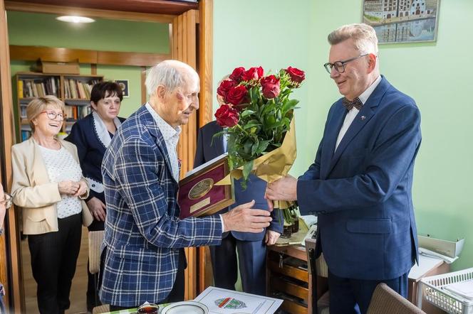 Walczył na frontach II wojny światowej, a teraz świętuje 100. urodziny! Piękny jubileusz majora Danielkiewicza