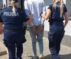 Kibolska burda na osiemnastce. W akcji policja, 5 osób zatrzymanych