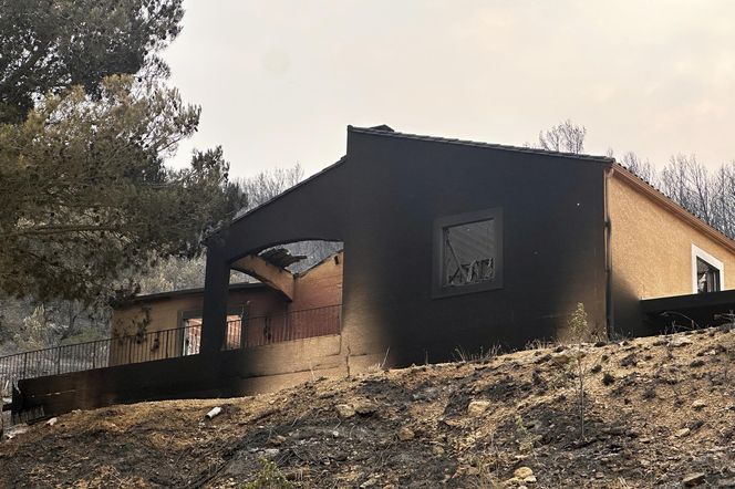 Ogromny pożar we Francji! Spłonął obszar wielki jak Paryż