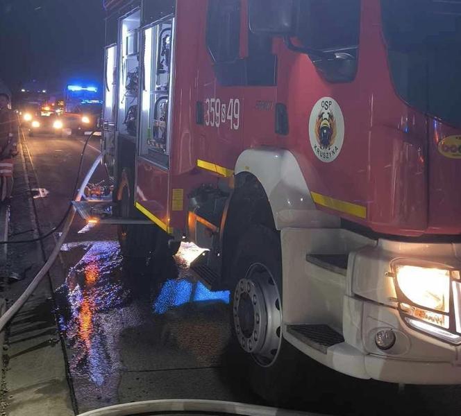 Wypadek na autostradzie A1. Spłonął TIR. Trasa była zablokowana kilkanaście godzin