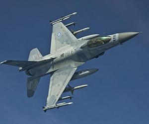 Więcej greckich samolotów na sprzedaż? Ateny chcą pozbyć się też F-16
