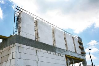 Temperatura w budownictwie rośnie. Polacy masowo budują domy jednorodzinne