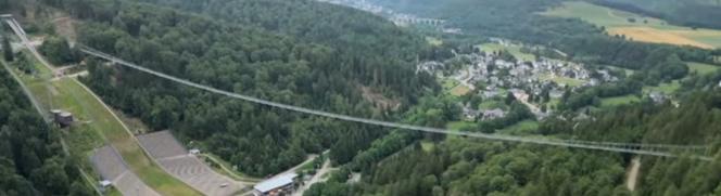 Most Skywalk Willingen w Niemczech