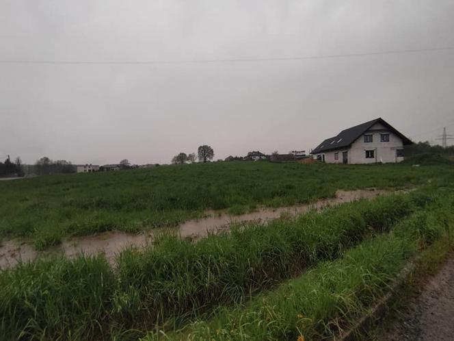 Burze i ulewy na Śląsku. Setki interwencji straży pożarnej [ZDJĘCIA]