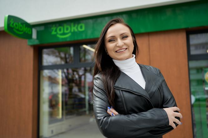Mali przedsiębiorcy siłą napędową polskiej gospodarki Ponad 7000 franczyzobiorców Żabki w ramach współpracy z siecią aktywnie rozwija swój biznes 2