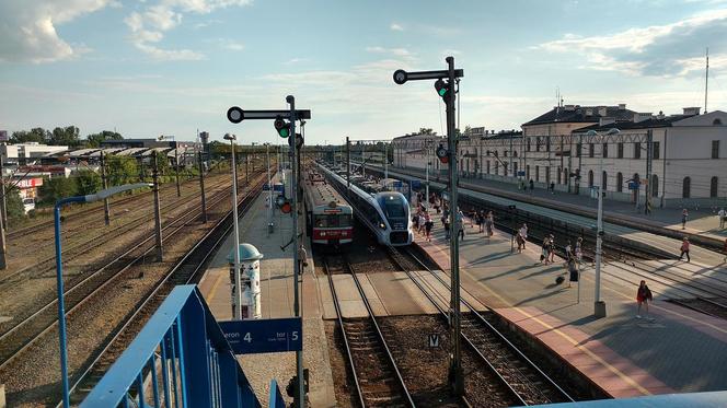 Problemy w spółce Polregio. Komunikacja zastępcza dla ponad 20 pociągów w regionie