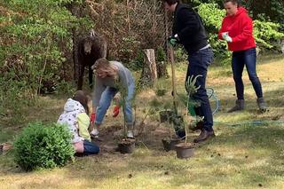 M jak miłość po wakacjach. Marek Rotkiewicz (Aleksandar Milicević), Julia (Marta Chodorowska), Magda (Anna Mucha), Nadia (Mira Fareniuk)