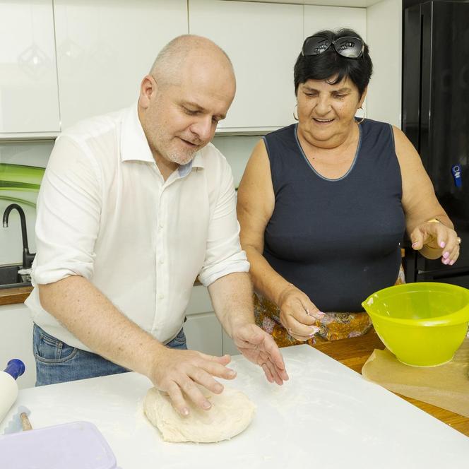 Jak Paweł Kowal został piekarzem