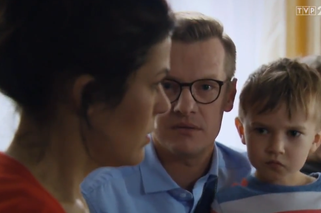 M jak miłość odcinek 1400, Kinga (Katarzyna Cichopek), Mikołaj (Ignacy Wudkiewicz), Piotrek (Marcin Mroczek)