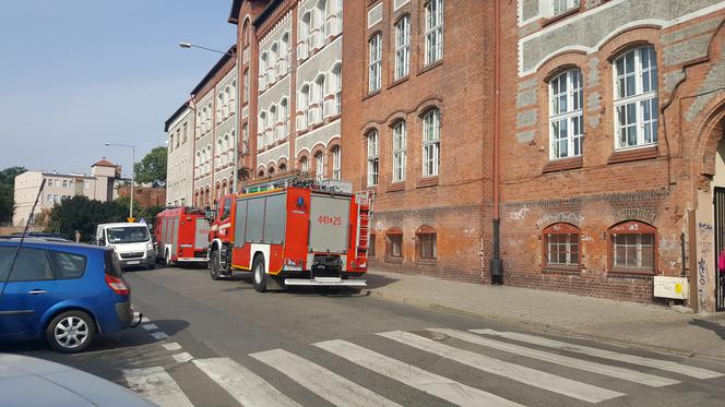 Alarm bombowy w grudziądzkim gastronomiku. Uczniowie szkoły ewakuowani