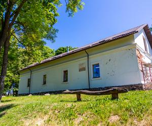 Dom rodzinny Czesława Miłosza na Litwie. Zwiedzanie muzeum, dojazd, atrakcje w pobliżu