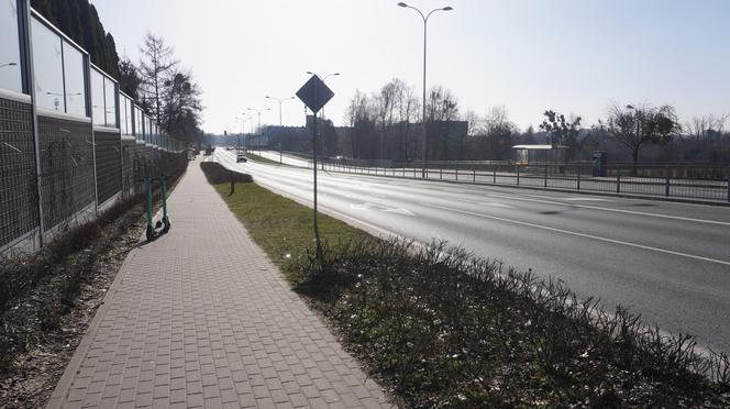 To najdłuższa ulica w Olsztynie. Przebiega aż przez trzy osiedla. Zaskakujące, ile ma metrów!