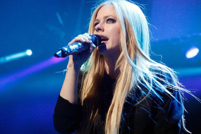Avril Lavigne nie żyje - o co chodzi w szokującej teorii spiskowej?
