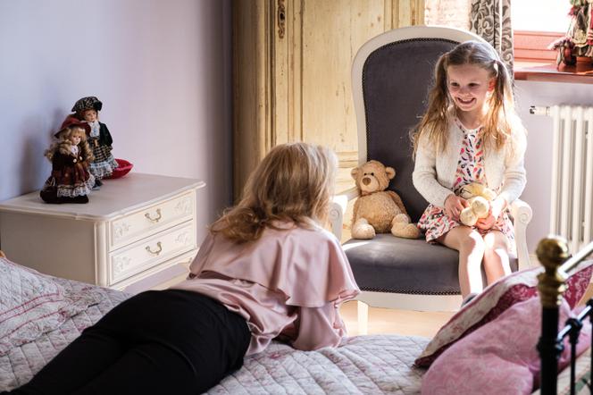 Na Wspólnej odc. 3305. Justyna Zakościelna (Magdalena Kacprzak), Marysia (Zuzanna Wieleba)