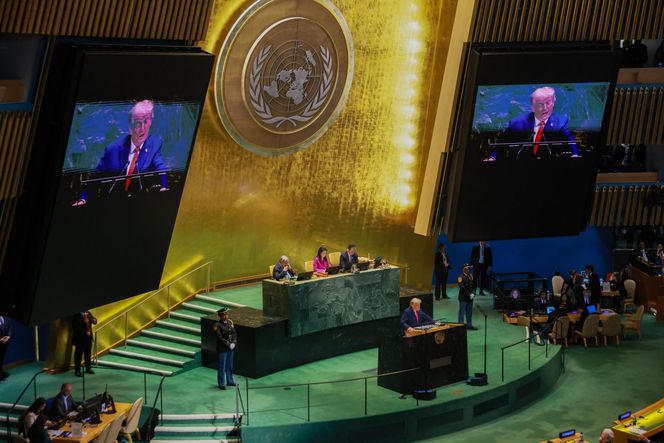 Trump: NATO powinno zestrzeliwać rosyjskie samoloty nad swoim terytorium