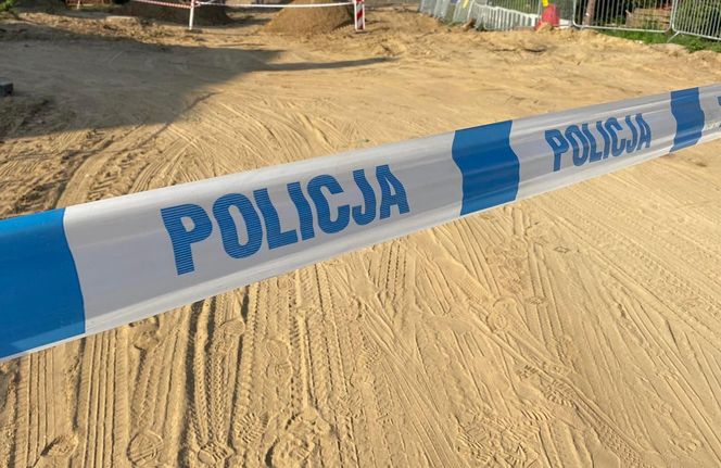 Makabryczne odkrycie w Kołobrzegu. Pod dawnym urzędem znaleziono ludzkie szczątki