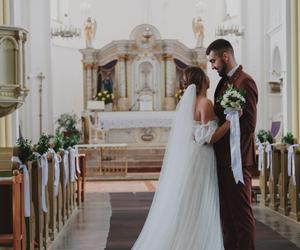 W tych sytuacjach nie dostaniesz ślubu w kościele. Lista 12 powodów