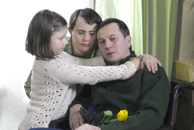 Klan - Piotr Cyrwus, Piotr Swend, Julia Królikowska 