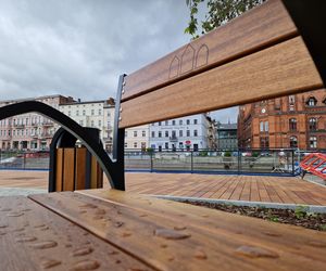 Rybi Rynek w Bydgoszczy niemal gotowy. Eleganckie nabrzeże już cieszy oczy!