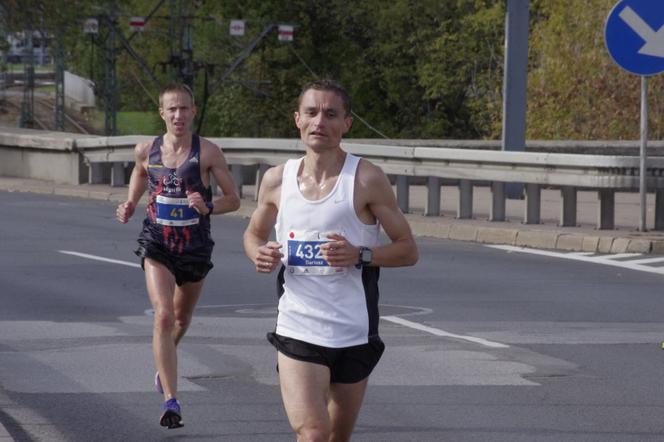MARATON WARSZAWSKI 2015 ZDJĘCIA UCZESTNIKÓW
