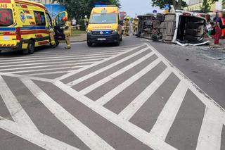 Wypadek w Lubrańcu. Wiele osób rannych po zderzeniu busa i osobówki 