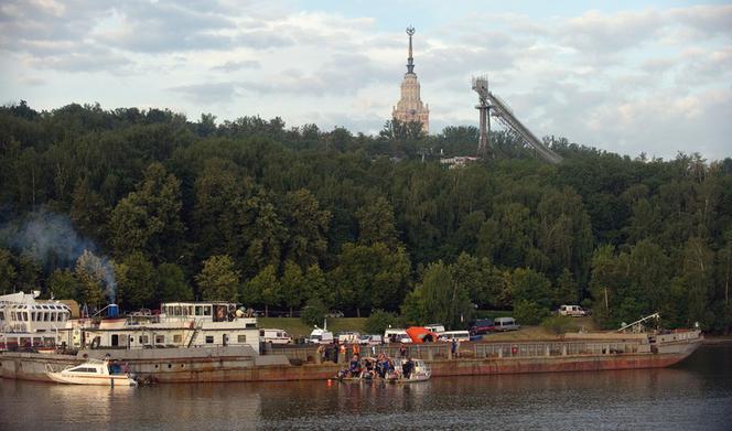 Zatonięcie statku na rzece Moskwa
