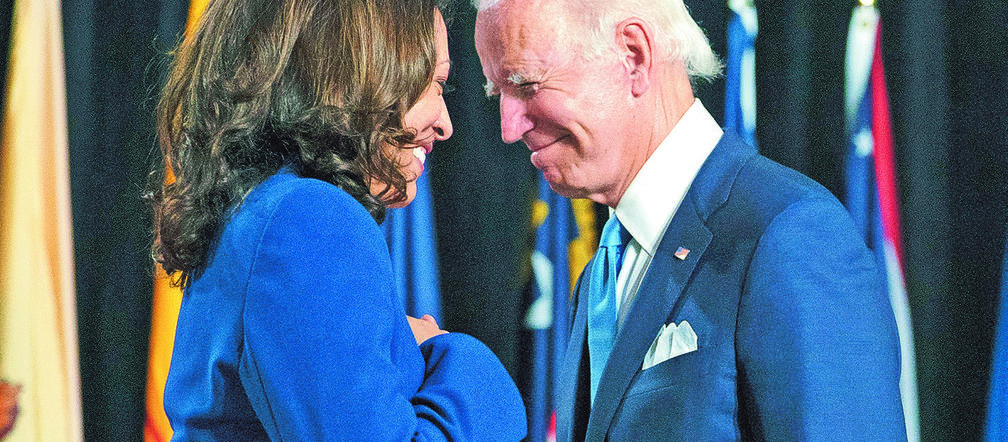 Wirus wygnał Demokratów do internetu