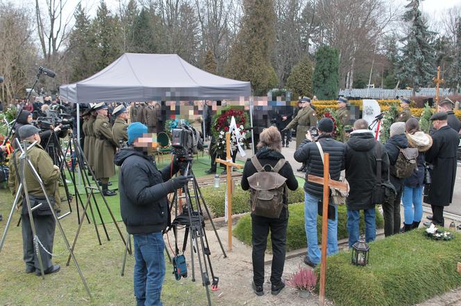  Wicepremier na ostatnim pożegnaniu Zbigniewa Wawra. „Dziękuję profesorowi za pasję, dobro i wiedzę”