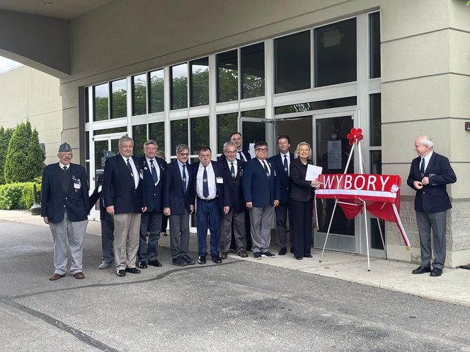 Polonia z USA za Nawrockim