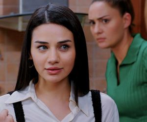 Miłość i nadzieja, odcinek 305. Bahar, Yildiz