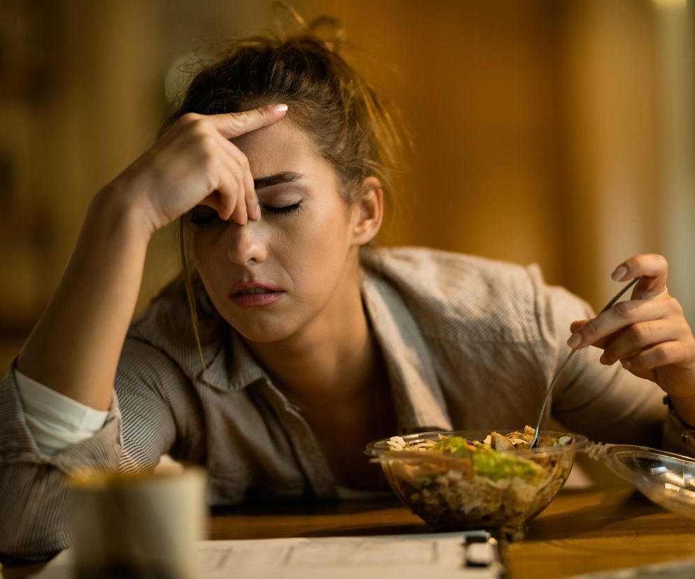 6 objawów, które wymagają wizyty u endokrynologa. Leczy nie tylko tarczycę