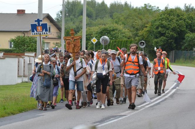 Siódmy dzień Lubelskiej Pieszej Pielgrzymki na Jasną Górę 2024