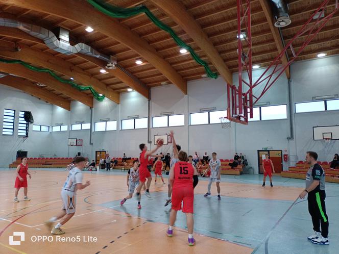 Turniej EMET Basket