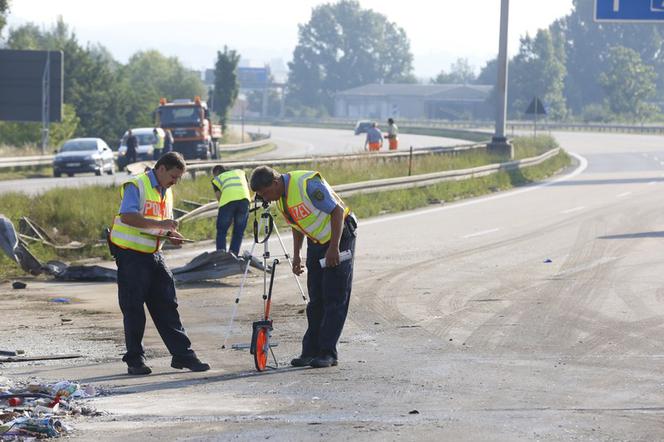 Wypadek polskiego autokaru w Niemczech obok Drezna. NIE ŻYJE 9 osób, około 40 rannych
