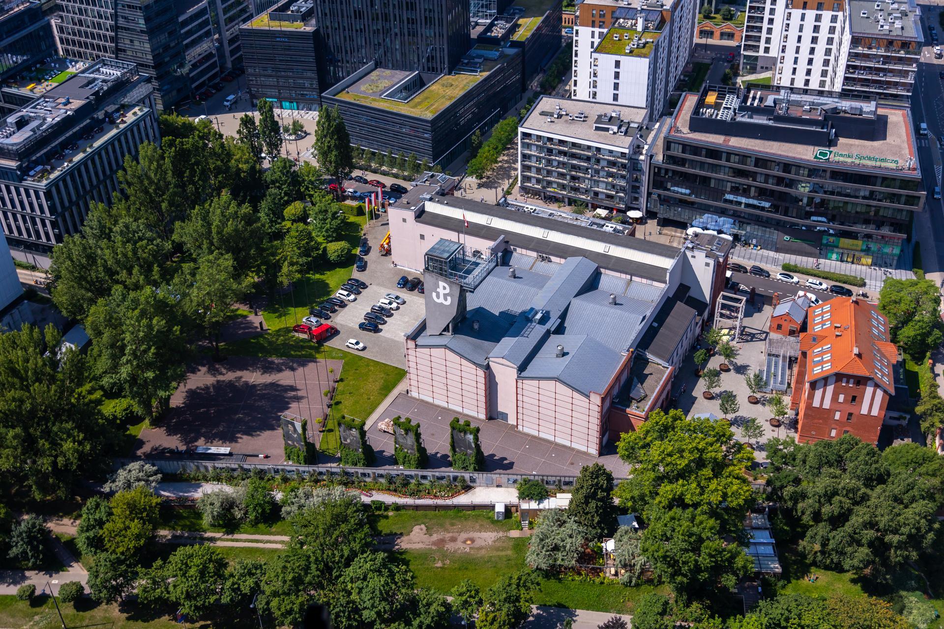 Panorama Warszawy, widok z The Bridge, czerwiec 2024