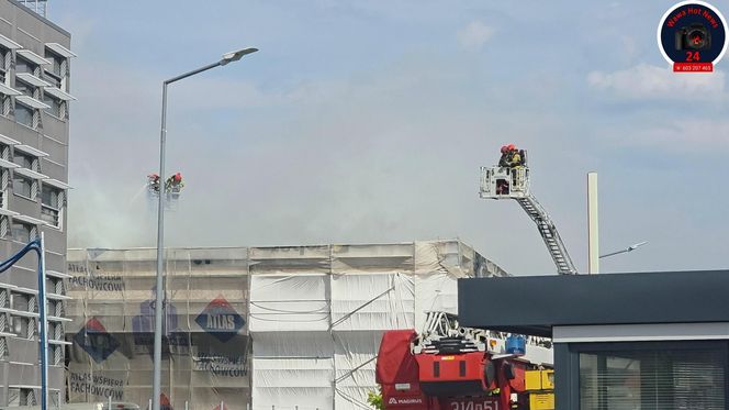 Pożar w Instytucie Lotnictwa w Warszawie! Ewakuacja 25 osób