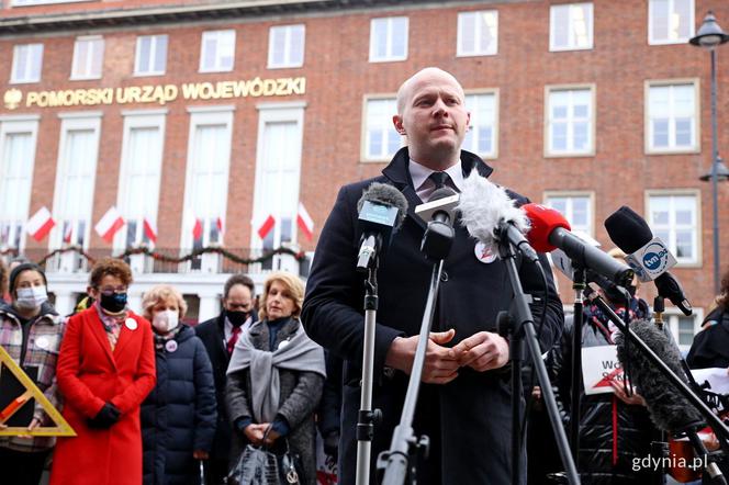 Samorządy przeciw zmianom w oświacie. Trójmiejscy samorządowcy mają wspólne zdanie 