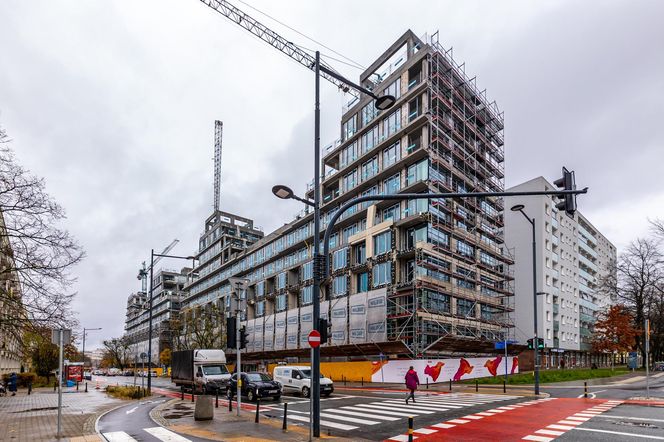 Budynek wielorodzinny przy ul. Mordechaja Anielewicza 15A w Warszawie